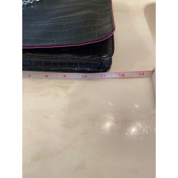 Daisy Fuentes Handbag Purse Black Faux Alligator Skin Clutch w/ Chain Strap Bag - Picture 8 of 9